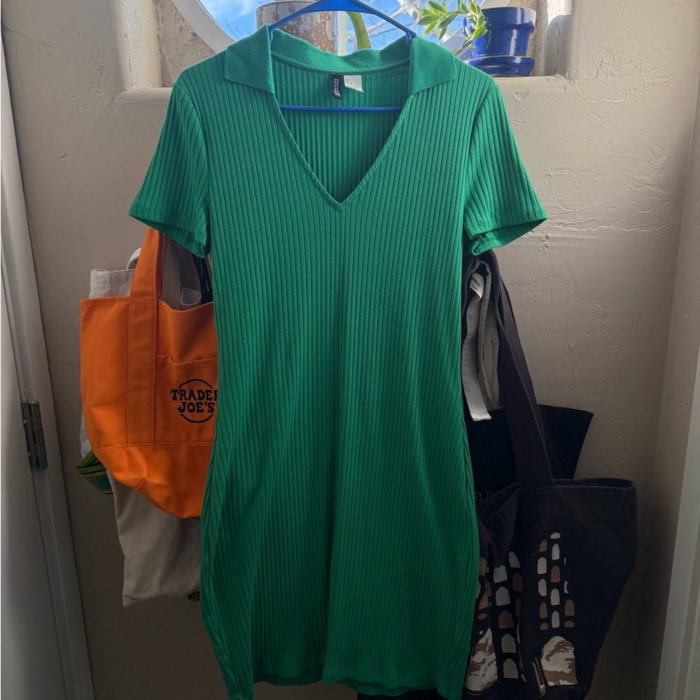 Green Ribbed V-Neck Dress
